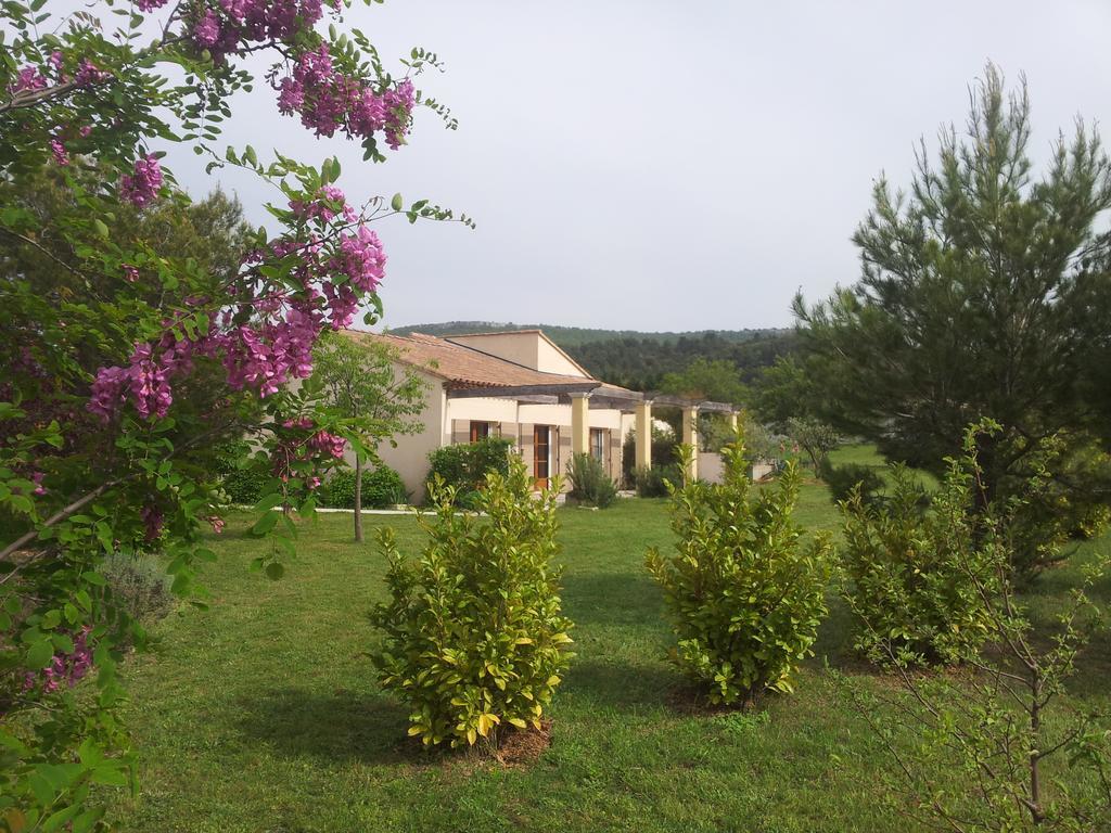 Lamanderie En Provence Bed & Breakfast Alleins Стая снимка