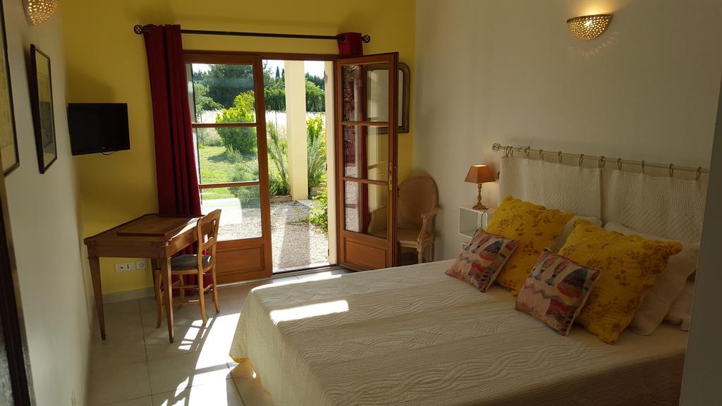 Lamanderie En Provence Bed & Breakfast Alleins Стая снимка